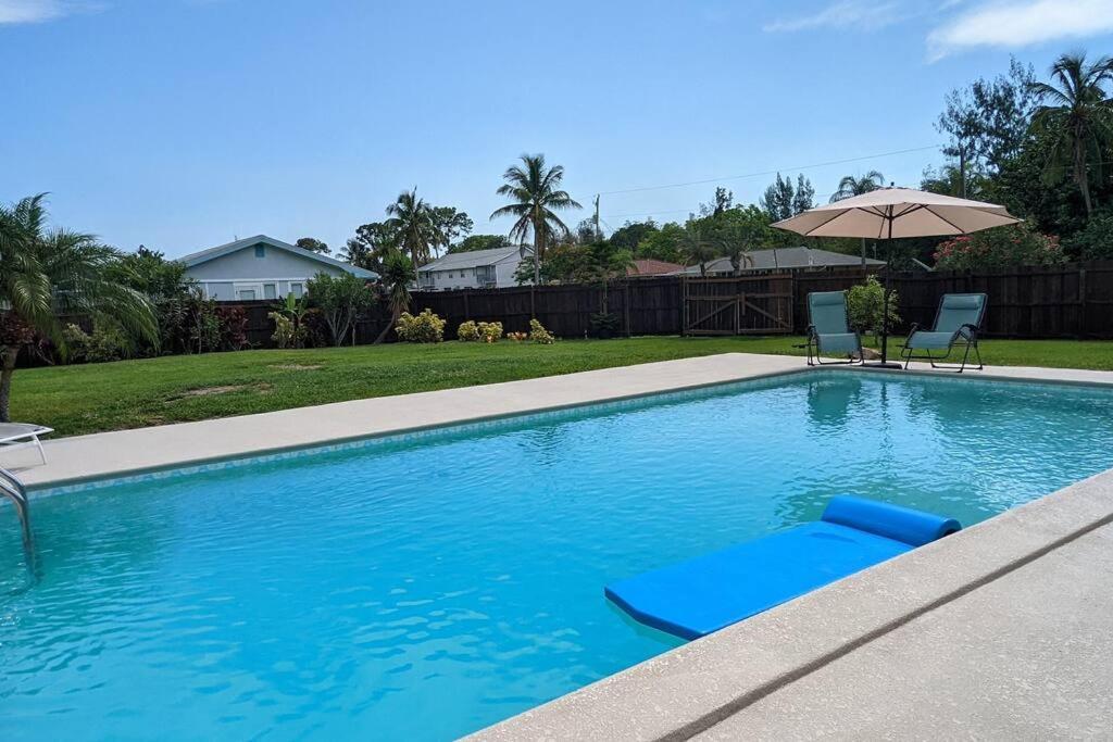Pool Home On The Bay, Large Private Yard Near Ami แบรเดนตัน ภายนอก รูปภาพ